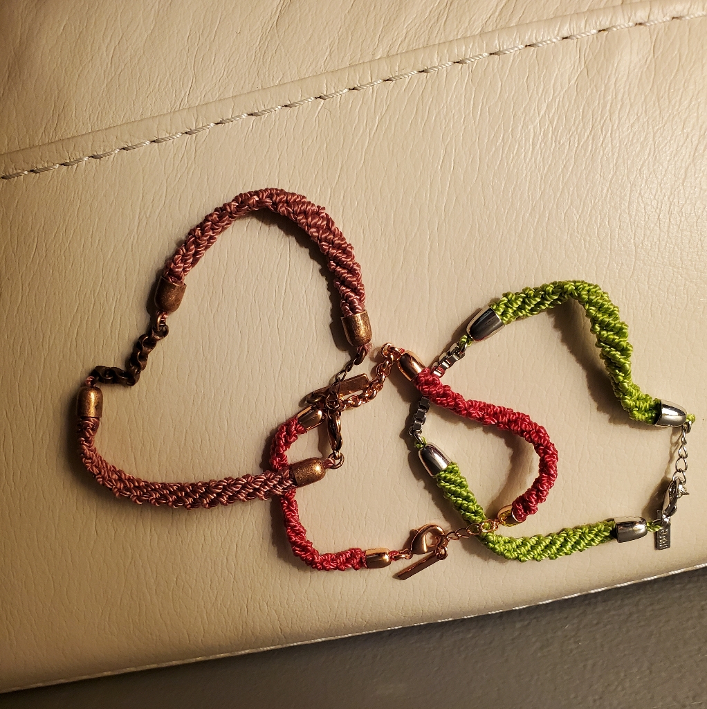 Jewelmint Friendship Bracelets 12$